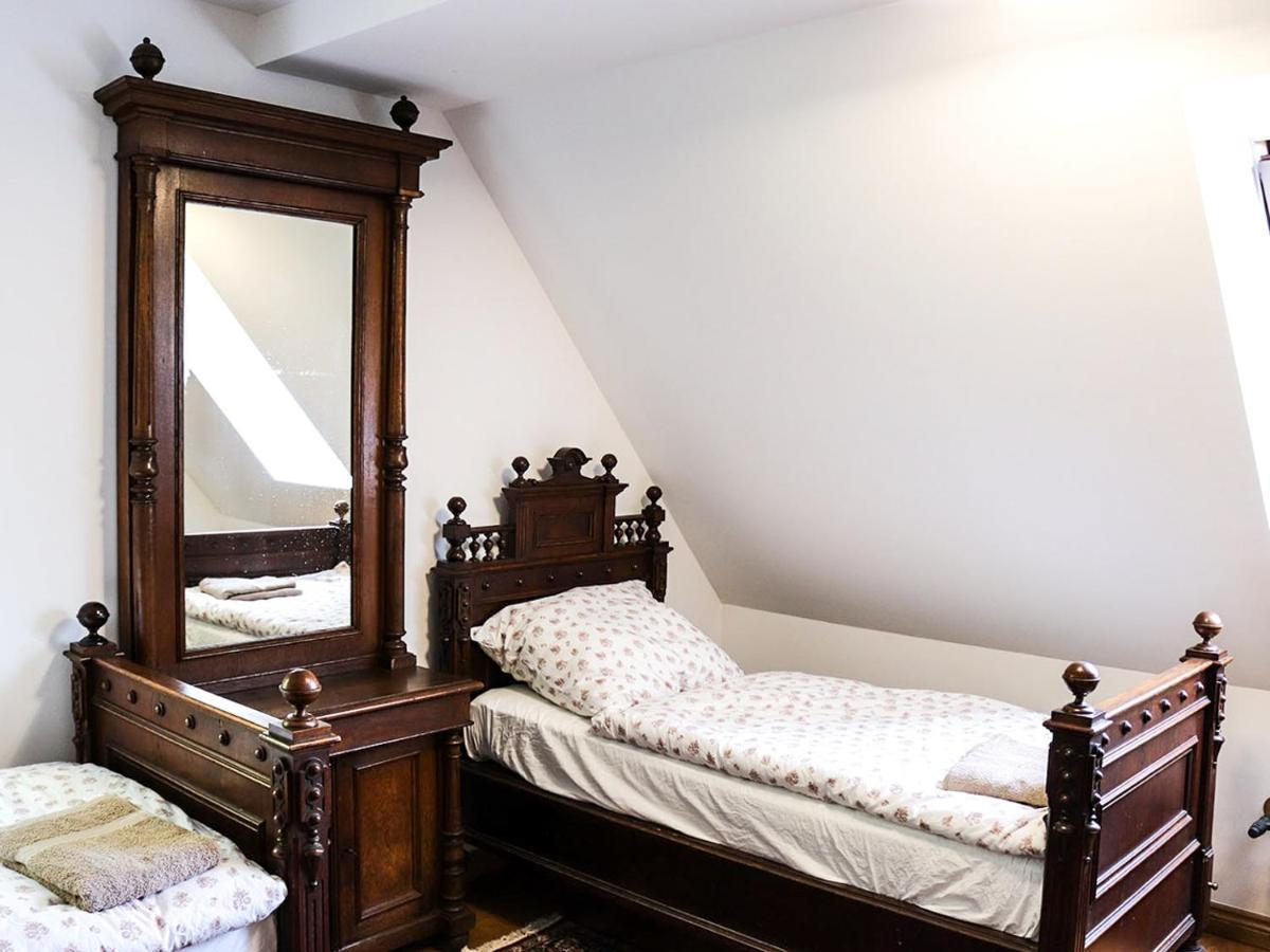 Dwor Gogolewo Nad Warta Bed and Breakfast Ksiaz Wielkopolski Buitenkant foto