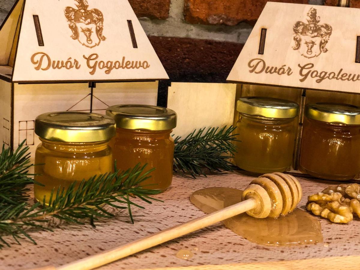 Dwor Gogolewo Nad Warta Bed and Breakfast Ksiaz Wielkopolski Buitenkant foto