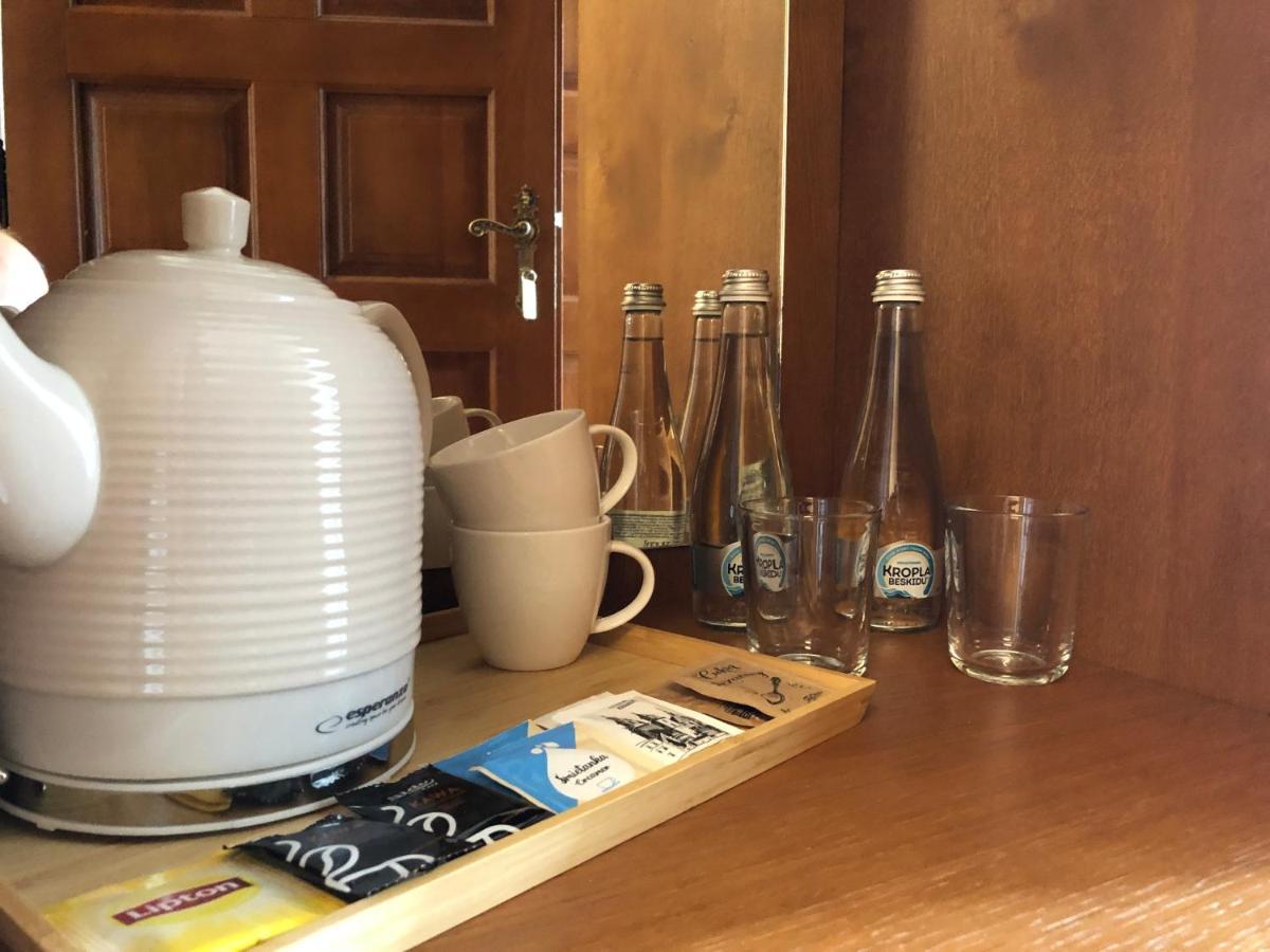Dwor Gogolewo Nad Warta Bed and Breakfast Ksiaz Wielkopolski Buitenkant foto