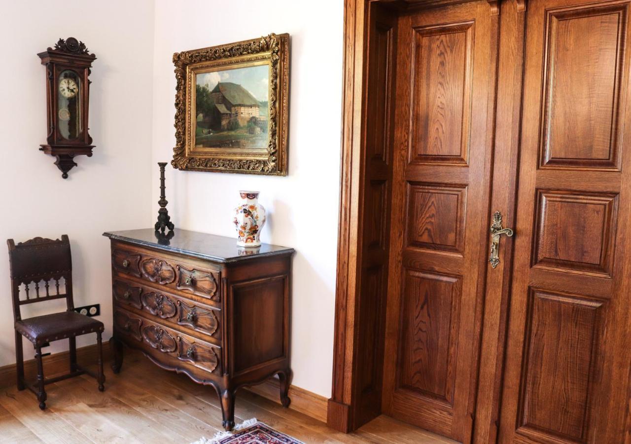 Dwor Gogolewo Nad Warta Bed and Breakfast Ksiaz Wielkopolski Buitenkant foto