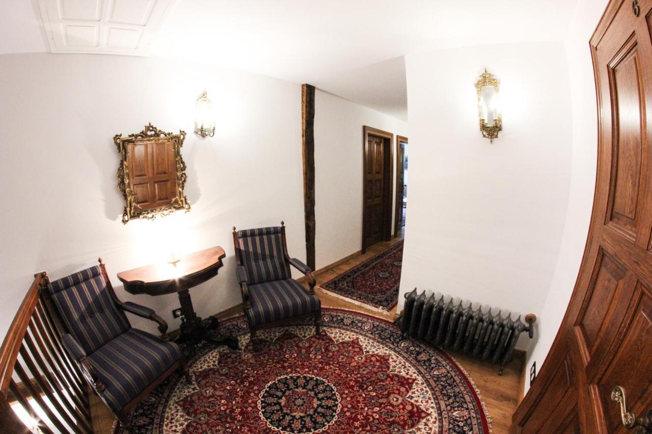 Dwor Gogolewo Nad Warta Bed and Breakfast Ksiaz Wielkopolski Buitenkant foto