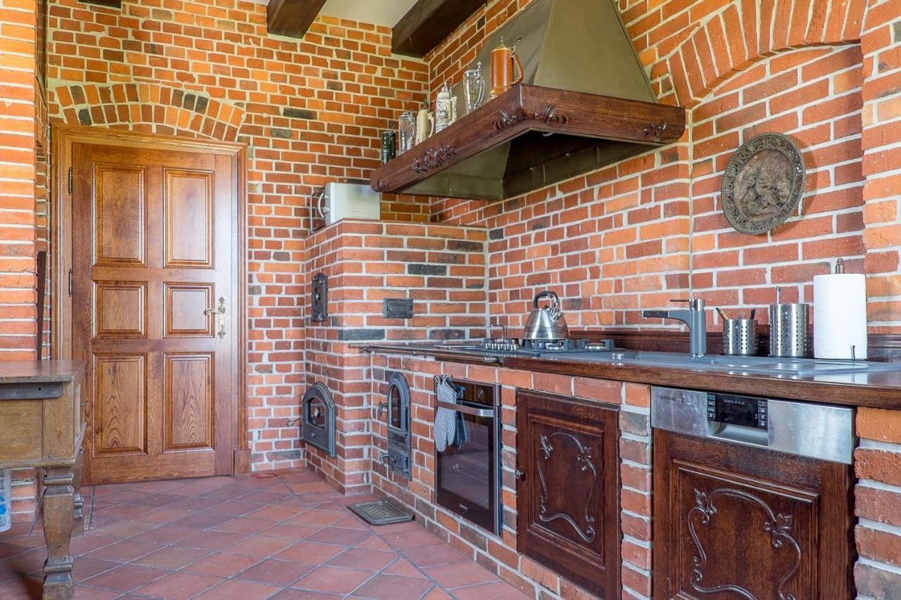Dwor Gogolewo Nad Warta Bed and Breakfast Ksiaz Wielkopolski Buitenkant foto
